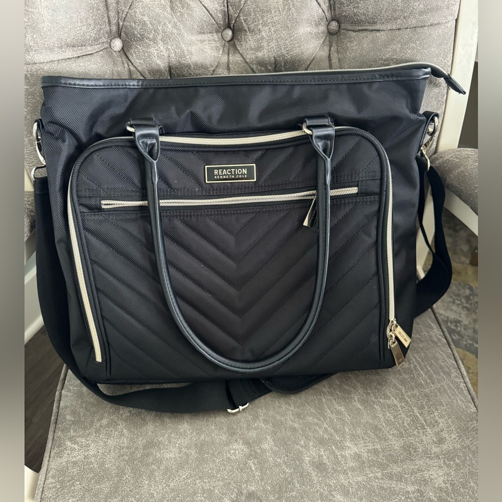 Kenneth Cole Reaction Chelsea Chevron 15" Laptop & Tablet Business Tote
